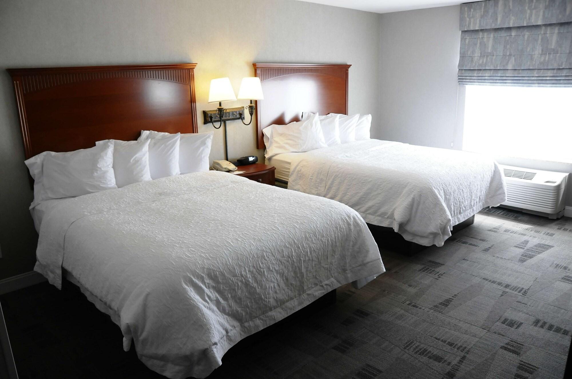 Hampton Inn & Suites Redding Zewnętrze zdjęcie