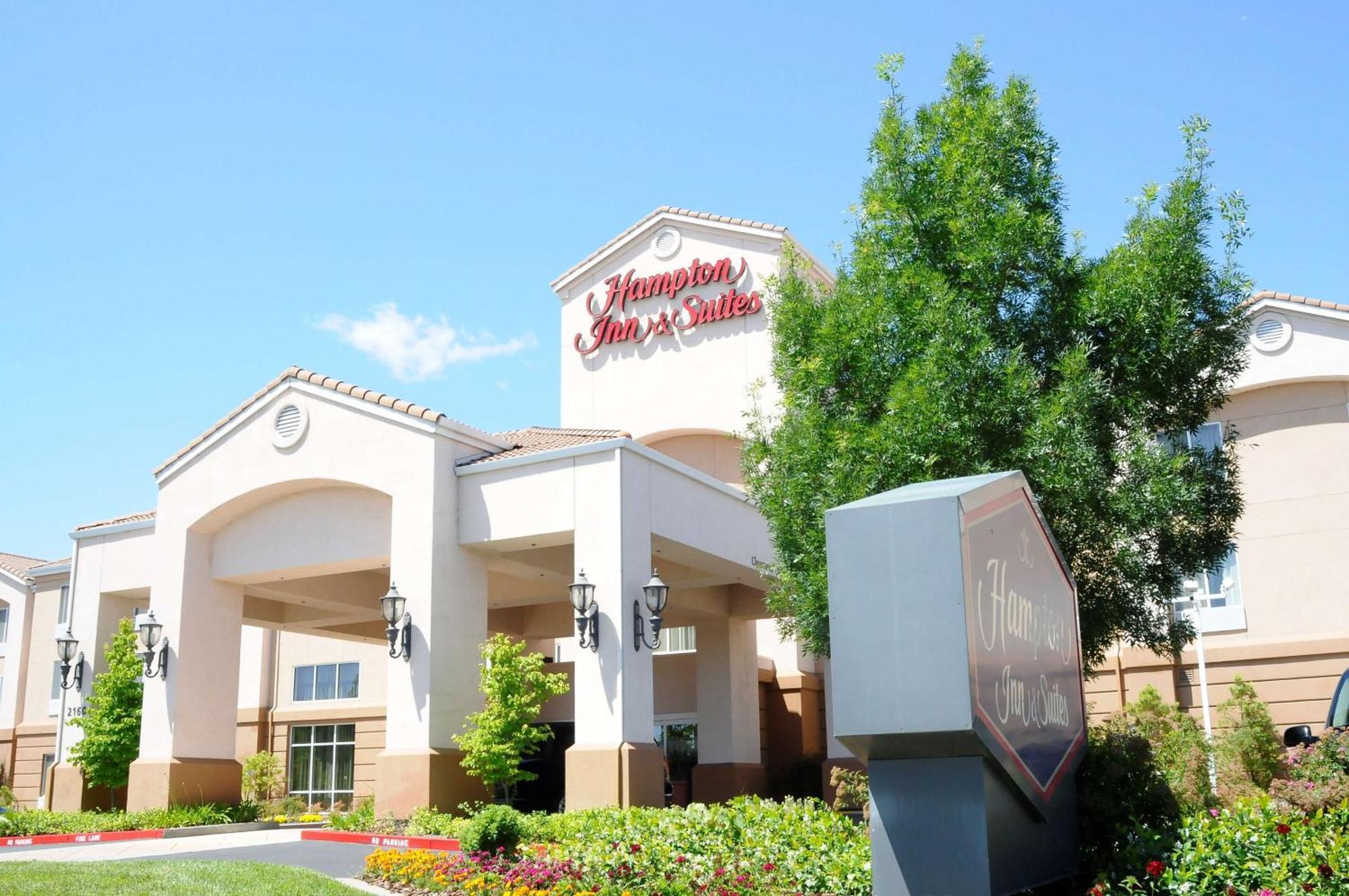 Hampton Inn & Suites Redding Zewnętrze zdjęcie