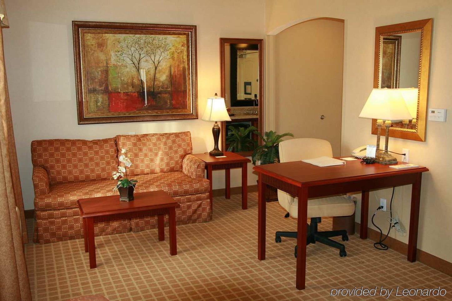 Hampton Inn & Suites Redding Zewnętrze zdjęcie