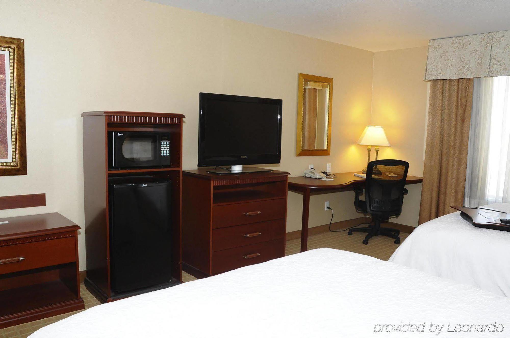 Hampton Inn & Suites Redding Zewnętrze zdjęcie